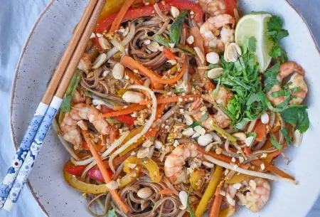 Picture of pad Thai fakeaway alternative to takeaway.