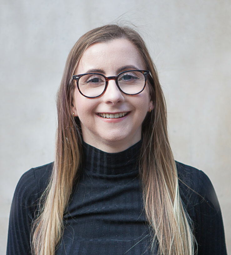Photo of Chloe Elliott smiling at the camera